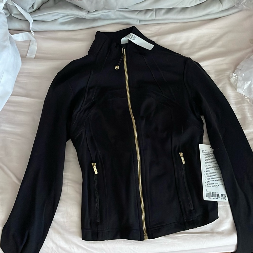 Lululemon define cropped jacket nulu